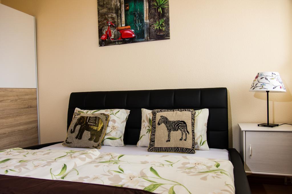 Garden House Hotel Будапеща Екстериор снимка