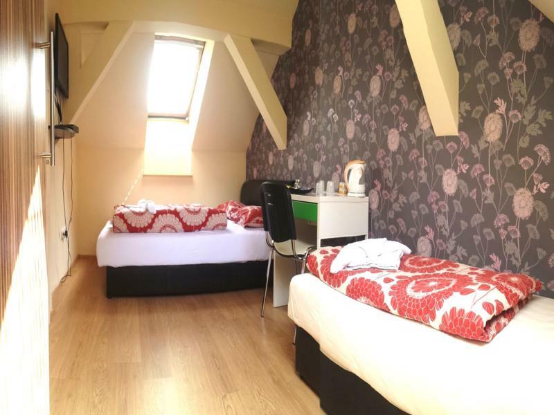Garden House Hotel Будапеща Екстериор снимка